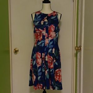 DB establishment 1962 floral dress
